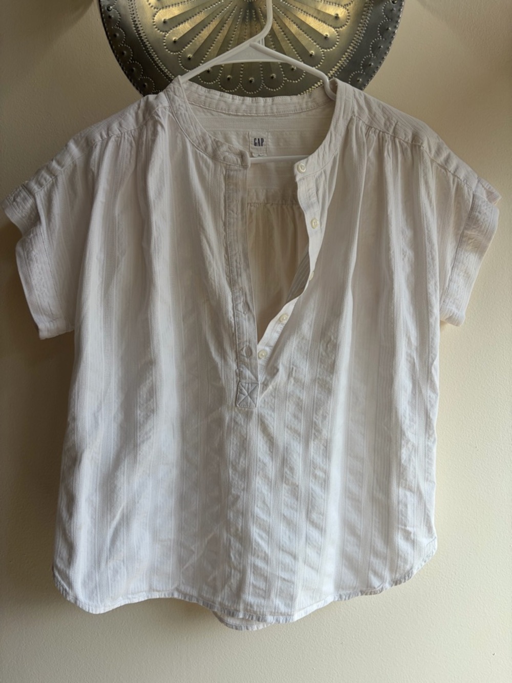 GAP White Short-Sleeve Henley Blouse